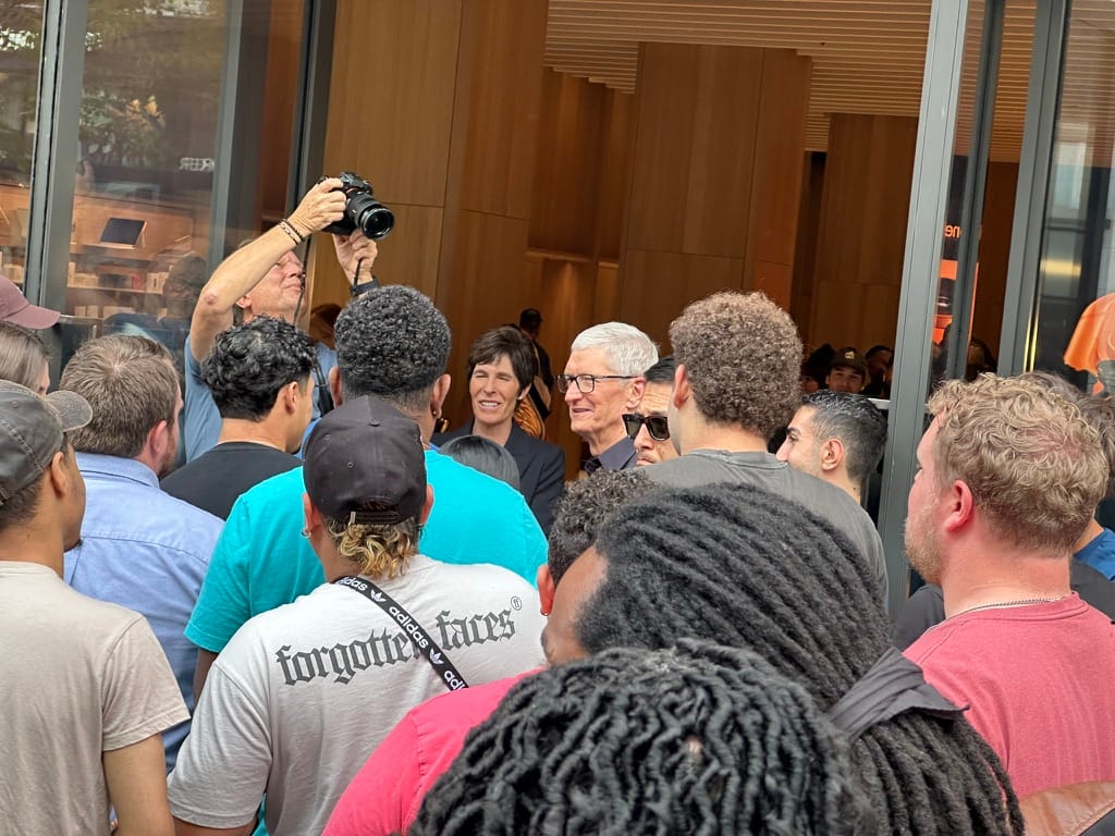 L’investimento di Apple a Detroit: Più di un semplice negozio