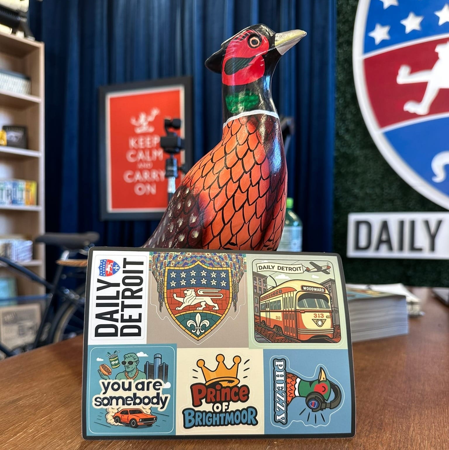 Edizione serale: 7 cose da sapere intorno alla metropolitana Detroit (Plus STICKERS!)